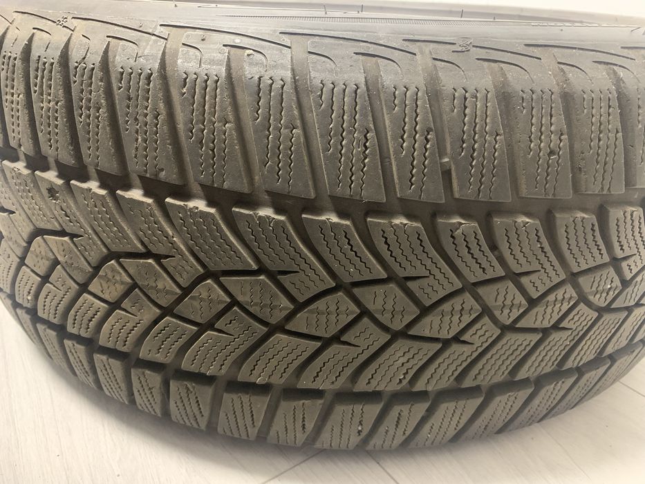 Зимние 4 шины Goodyear 225/60 R17 94H