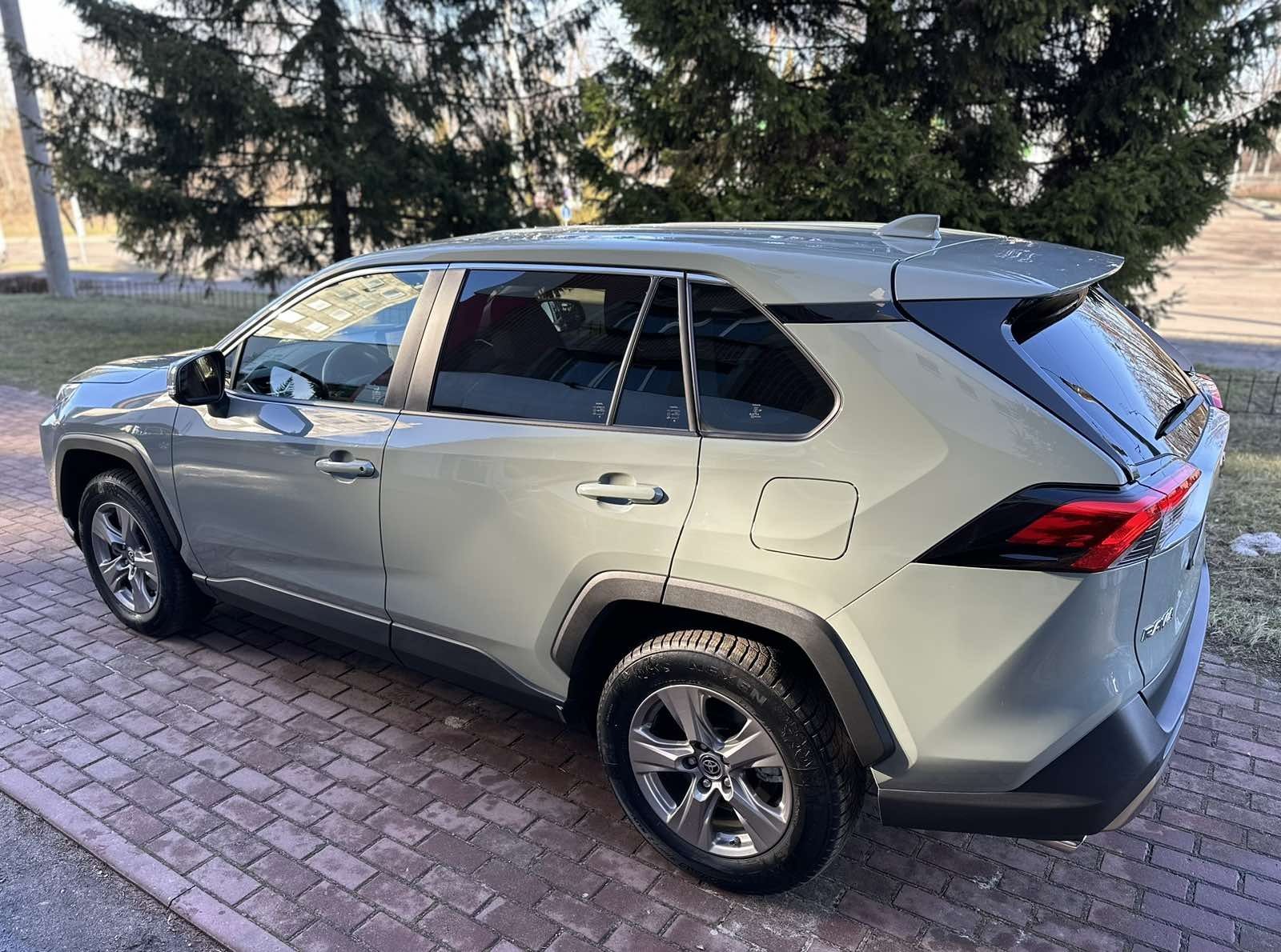 Toyota Rav 4 hybrid 2023 Active