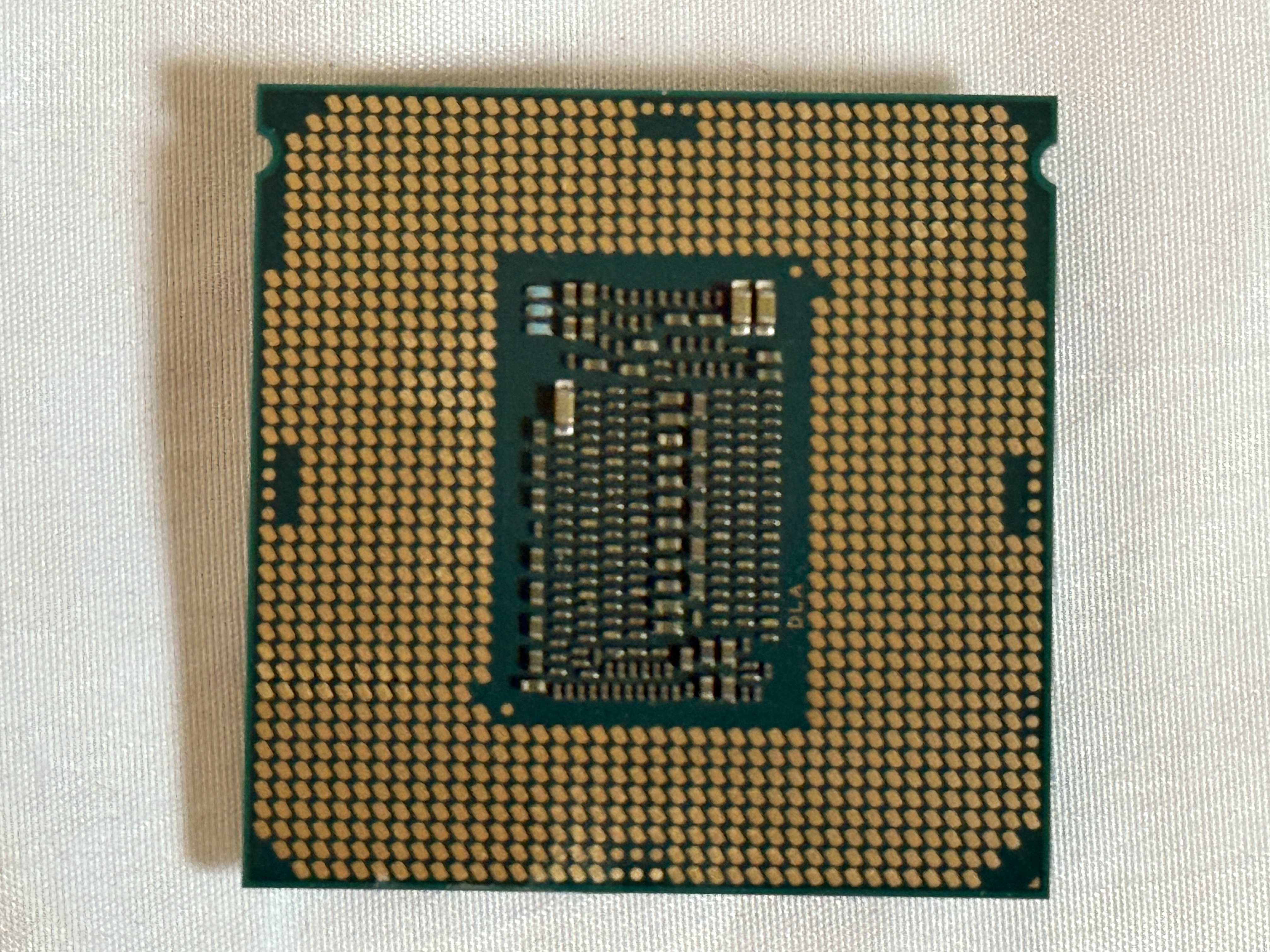 Procesor Intel Core i7-9700K 8 x 3,6 GHz gen. 9 LGA 1151