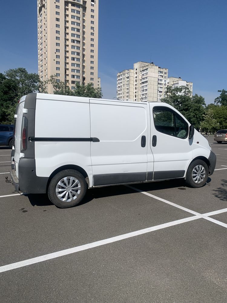 Opel Vivaro 2004Dizel