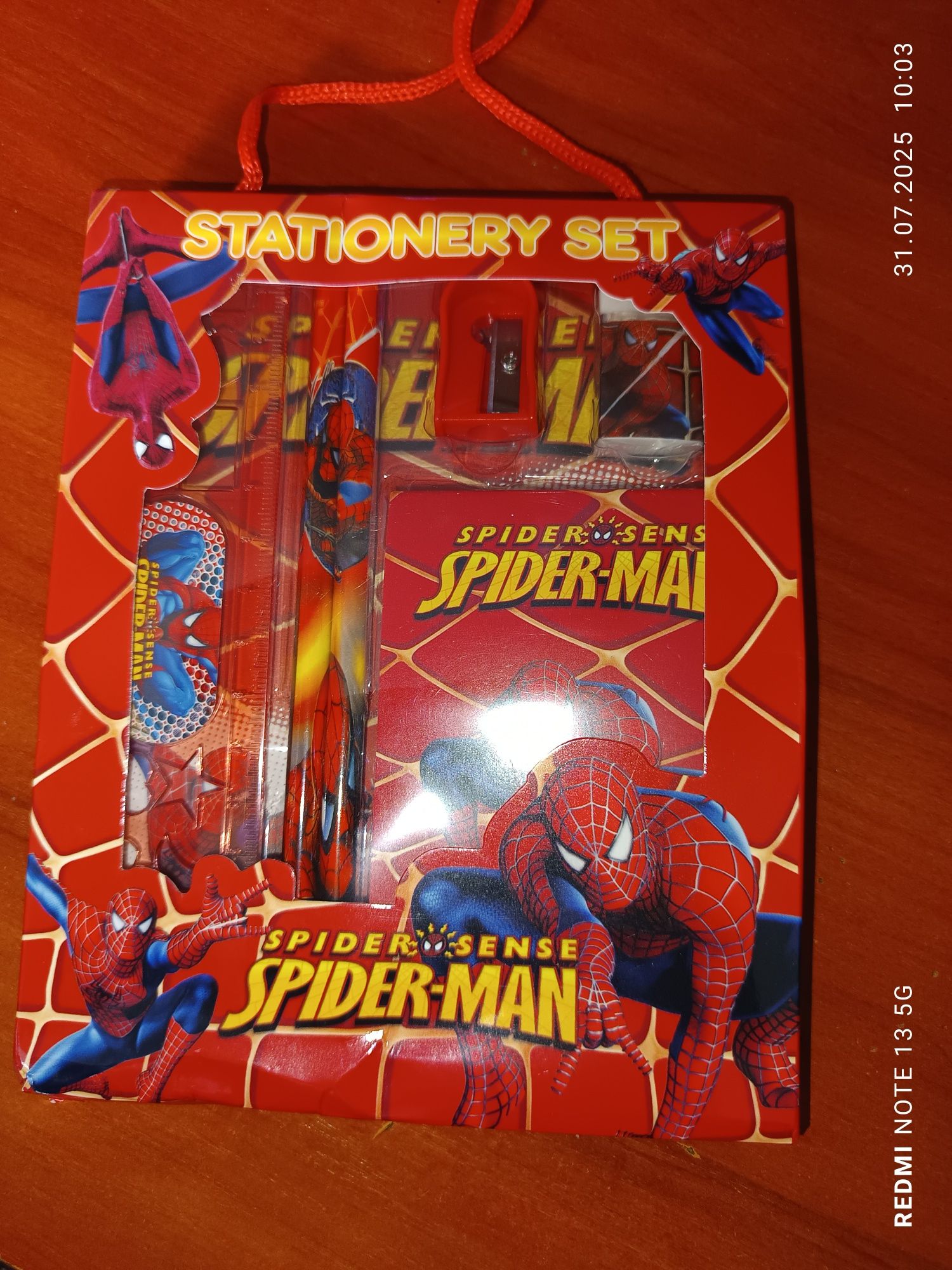 zestaw przyborów dla chłopca Spider-Man