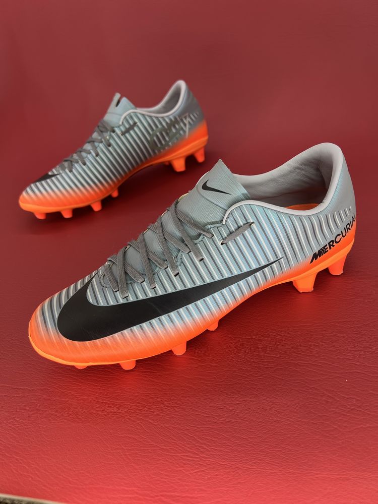 Футбольні кросівки Nike Mercurial Vortex III