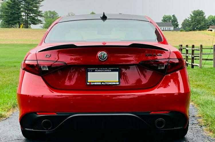 Alfa Romeo GIULIA lotka dokładka spoiler czarny połysk