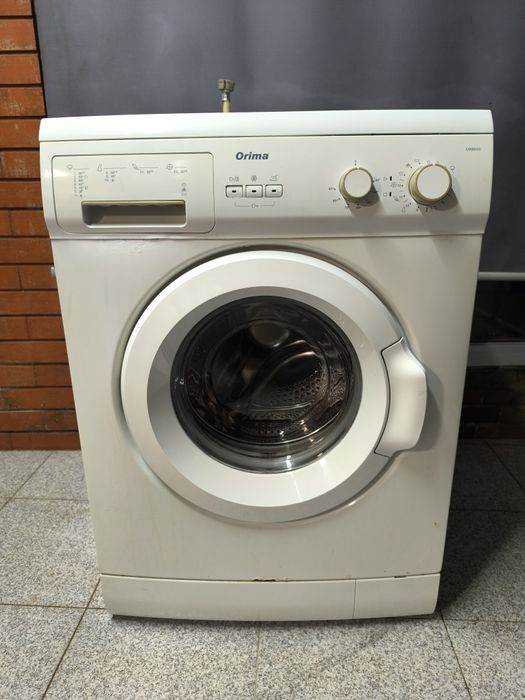 Máquina de Lavar Roupa - Orima ORB650
