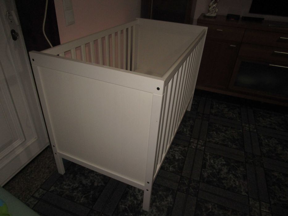cama para bébé quase nova