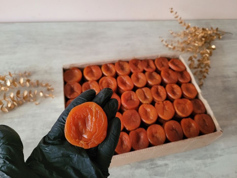 Курага узбецька. Сухофрукти. калібрована, найвищої якості. Шоколадна