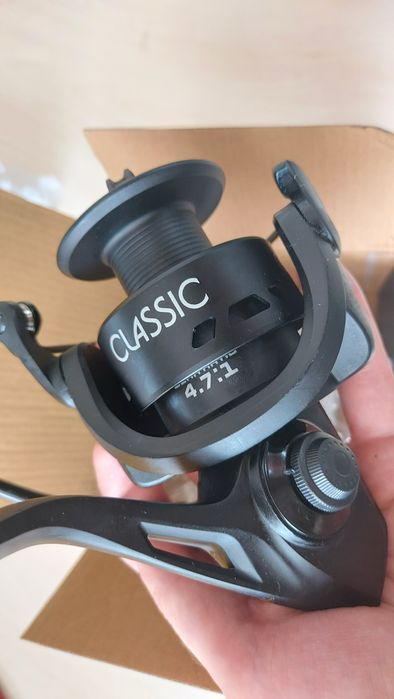 Kołowrotek feederowy oraz na metode Brain Classic 6000