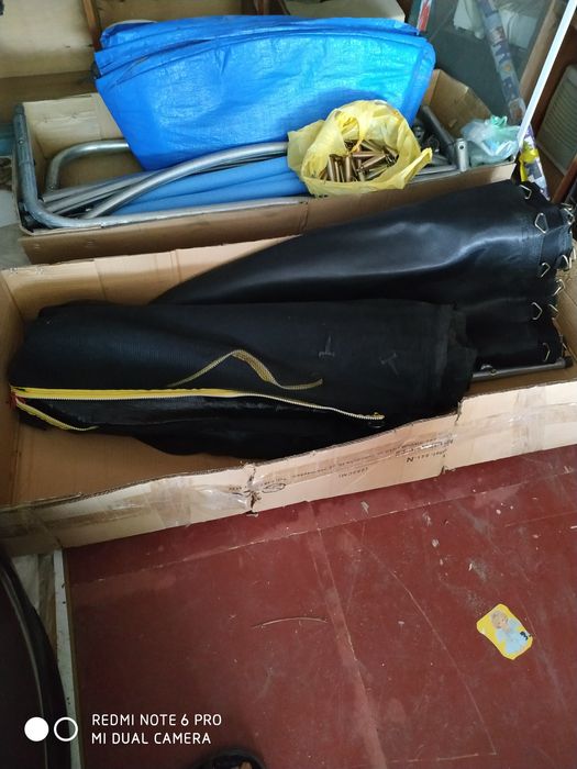 Батут ID 841. Колір: чорний, синій