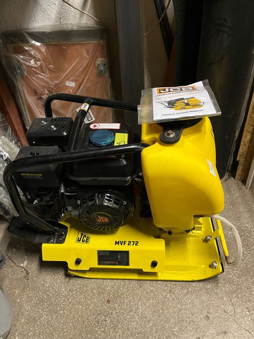 Nowa zagęszczarka JCB Professional MVF 272