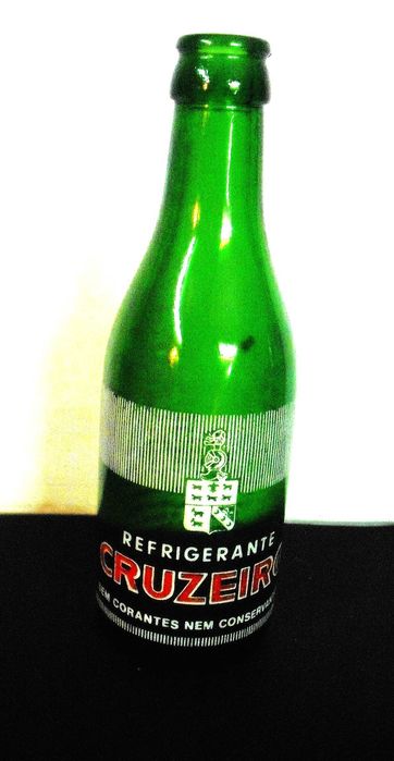 Garrafa antiga dos Refrigerantes Cruzeiro - Pirogravada