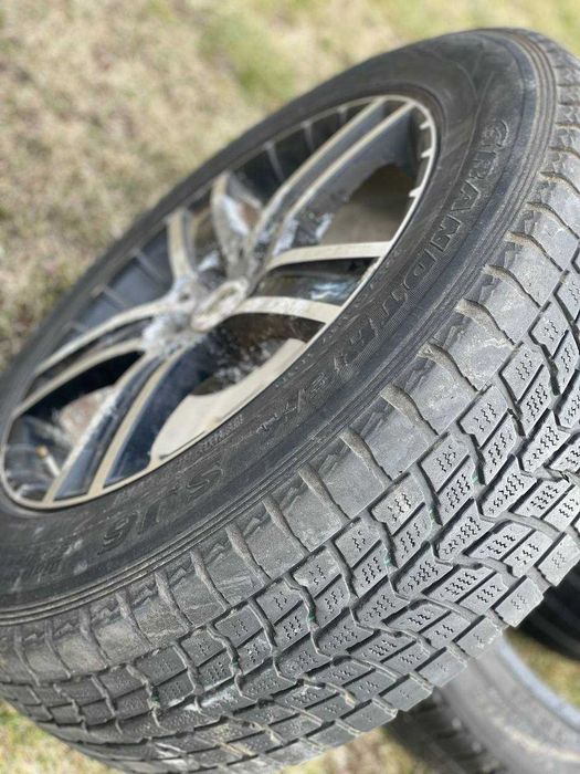 Диски та резина на автомобіль