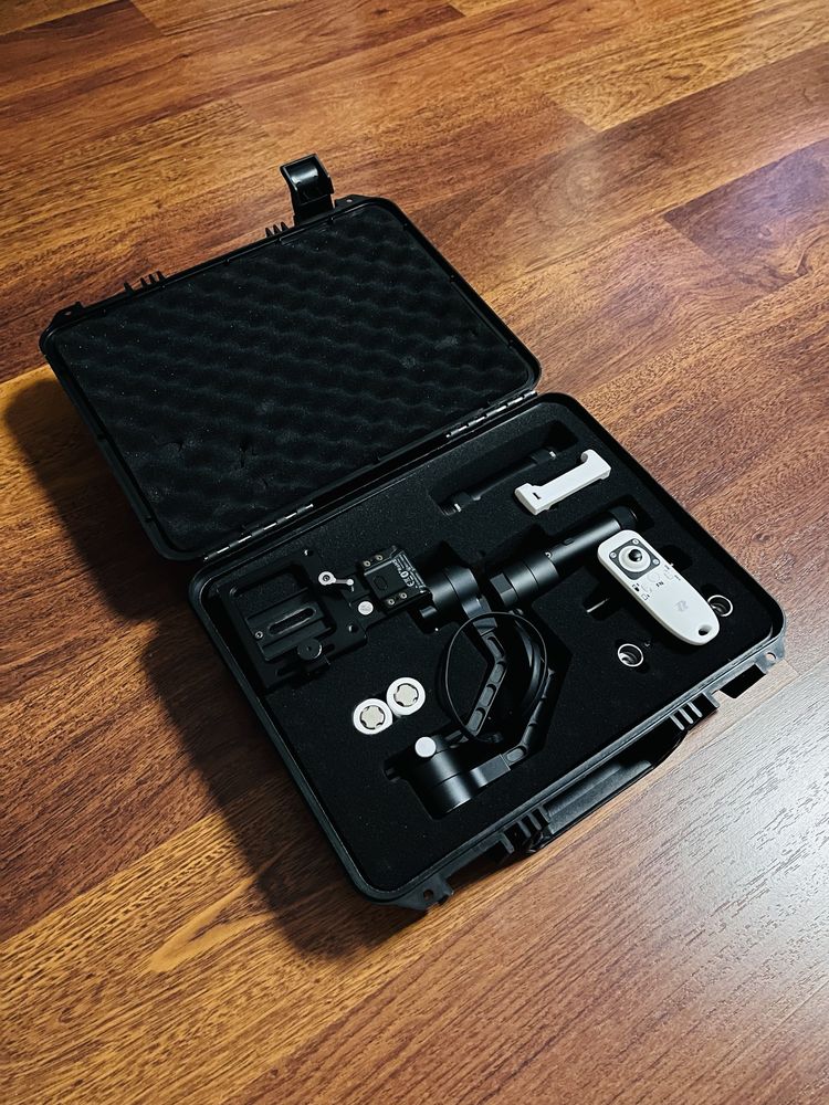 Stabilizator Gimbal 3 osiowy Zhiyun CRANE Plus