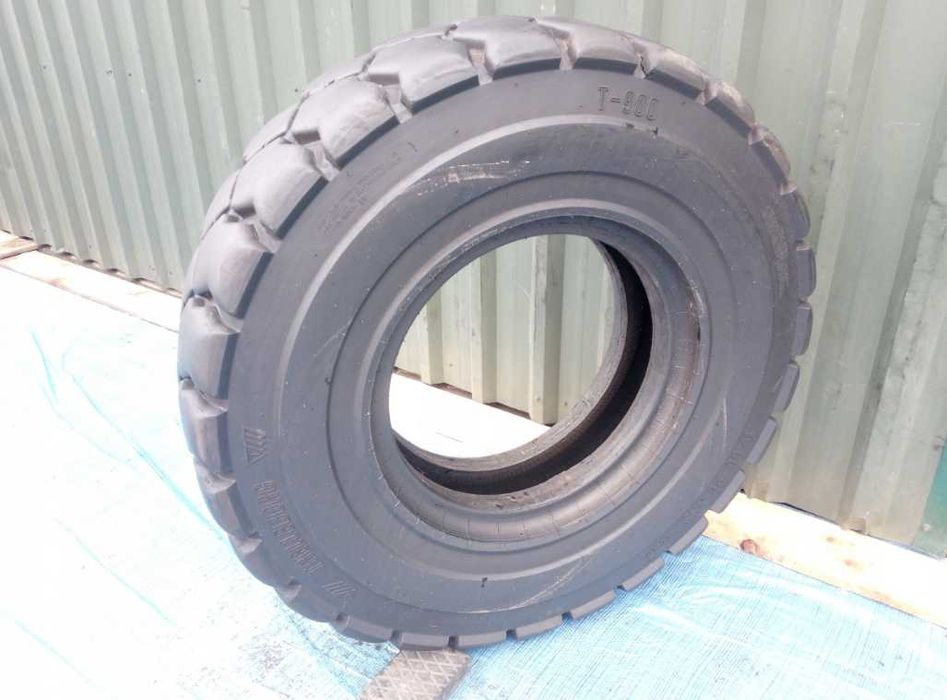 Opona Trelleborg T-900 12,00 12.00 - R 20