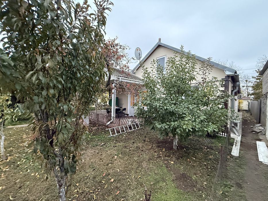 Продаю ухоженный дом 100м2. Ингульский район.