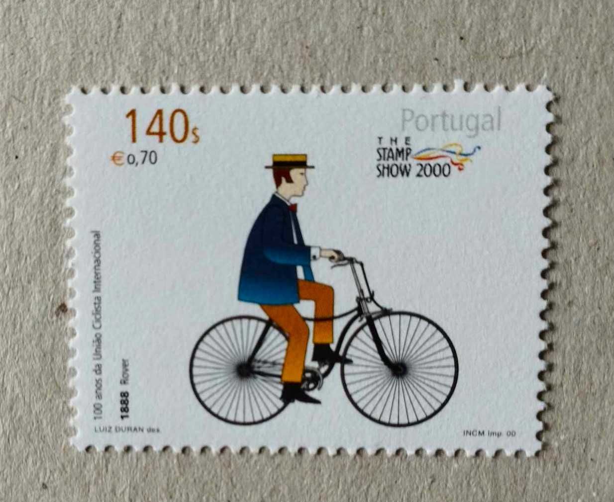 Série nº 2689/94 – 100 anos da União Ciclista Internacional 2000