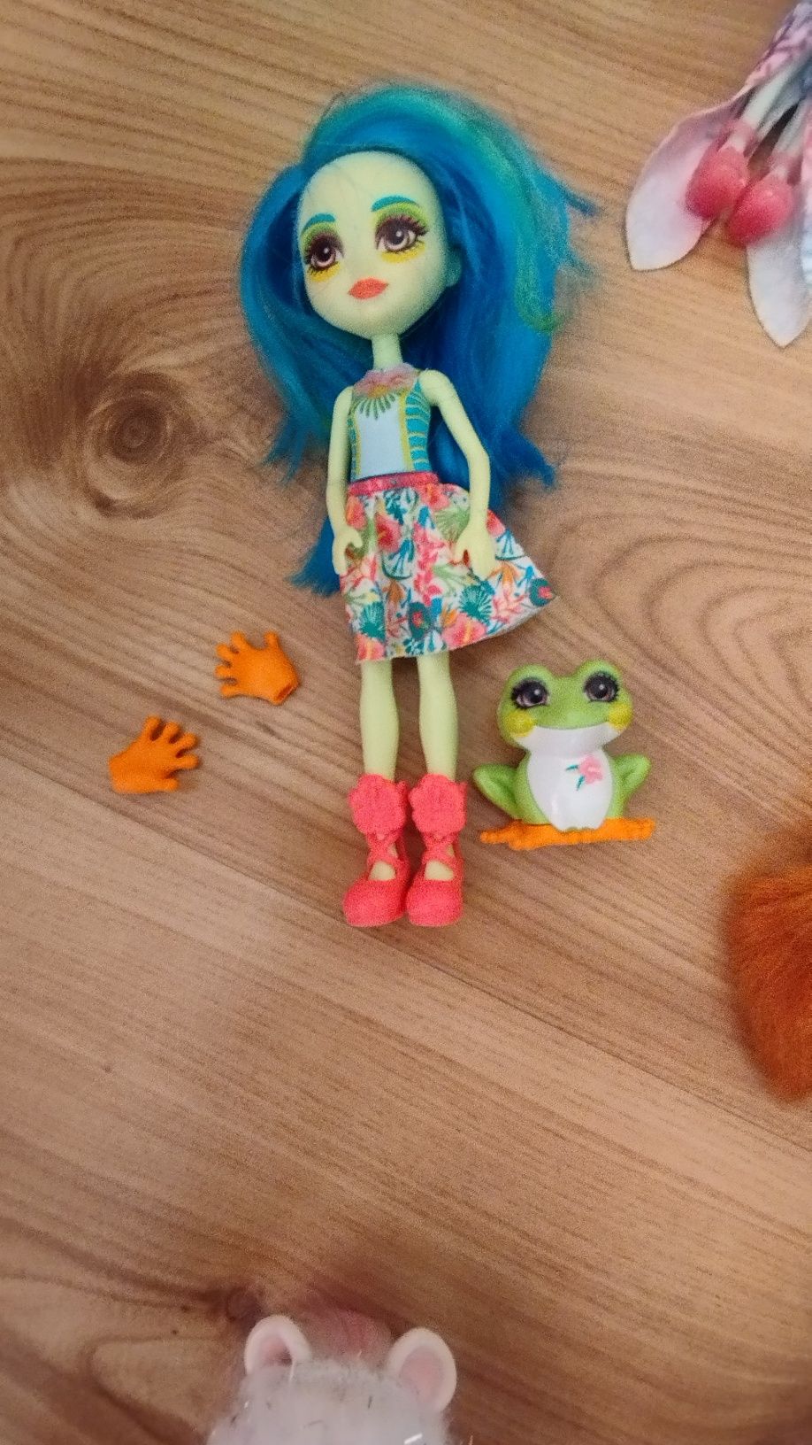 Lalka Enchantimals żaba