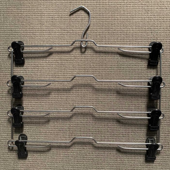 Cabides de Metal (preço unitário)