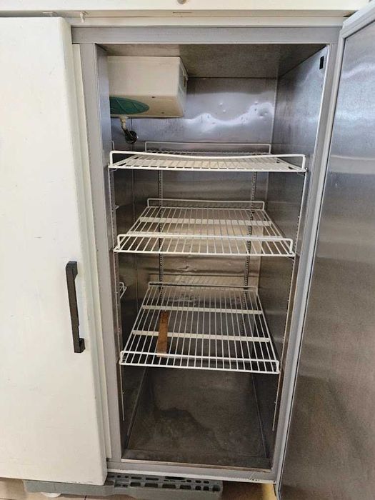 Gastronomiczna szafa chłodnicza JBG2 1400L