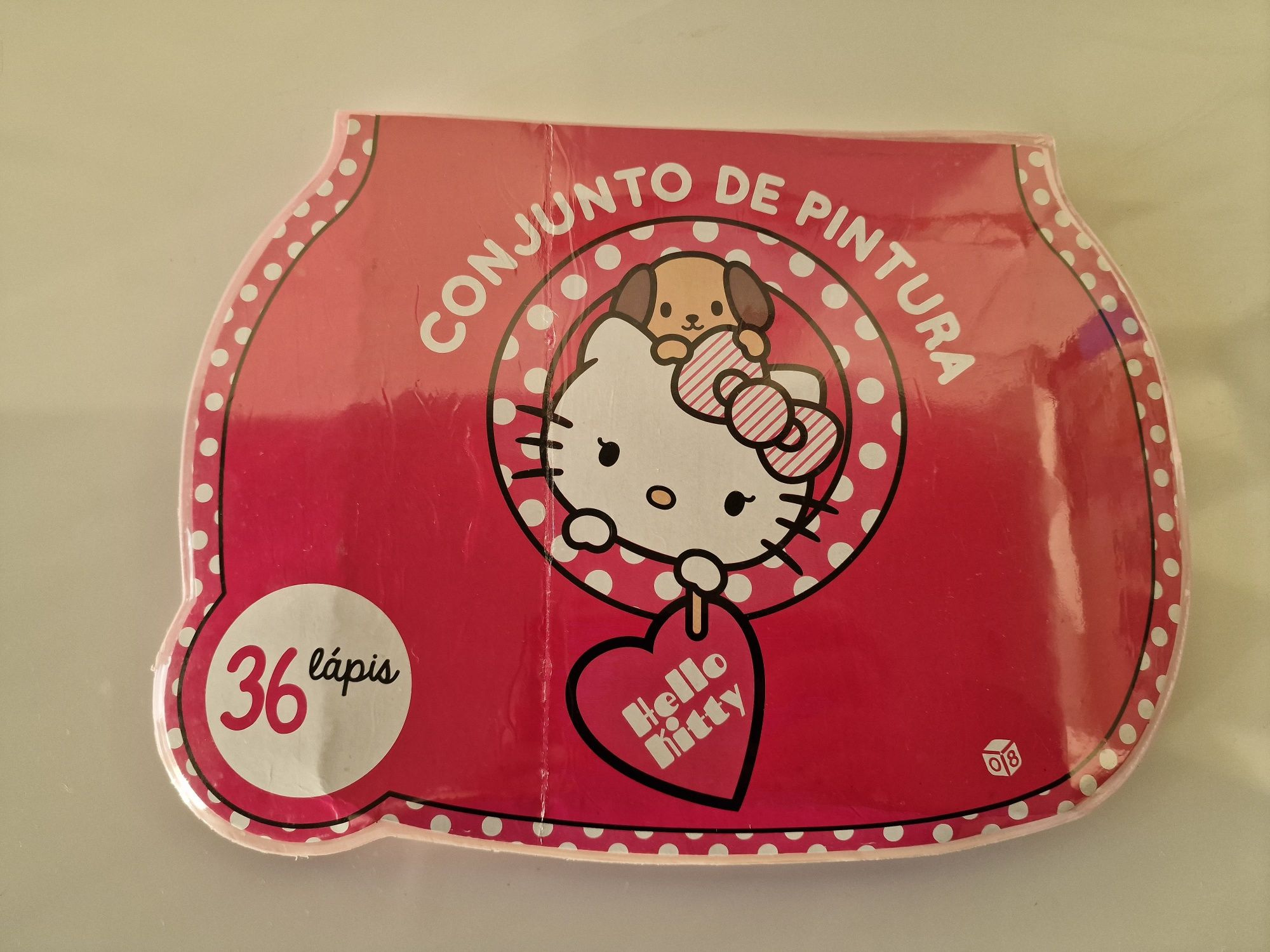 Conjunto de pintura de Hello Kitty. Novo