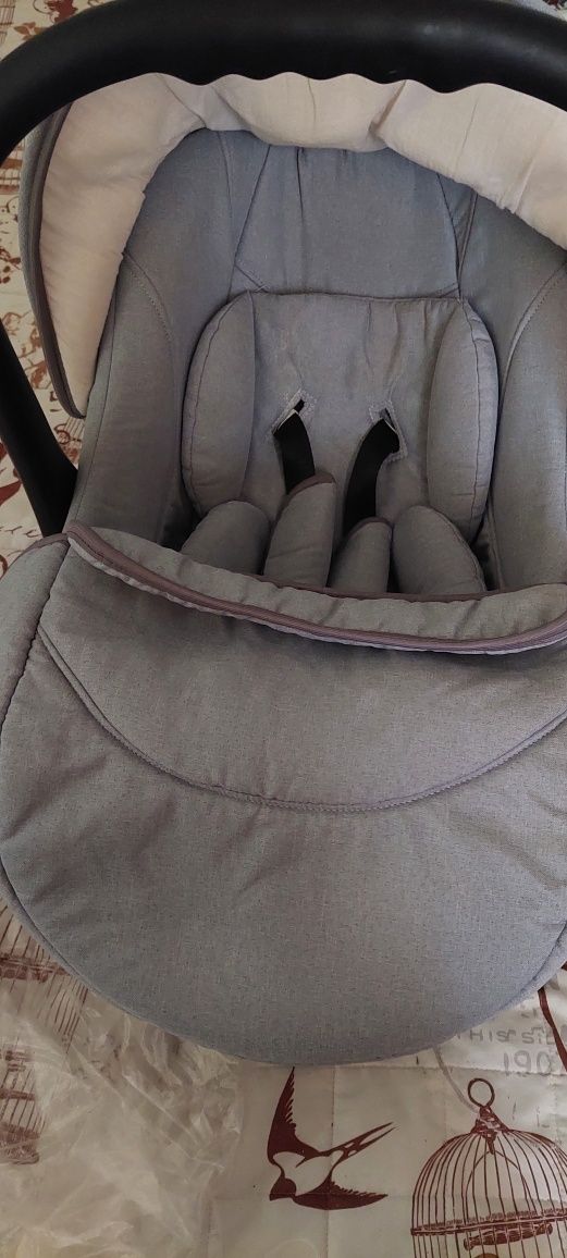 Детское кресло переноска