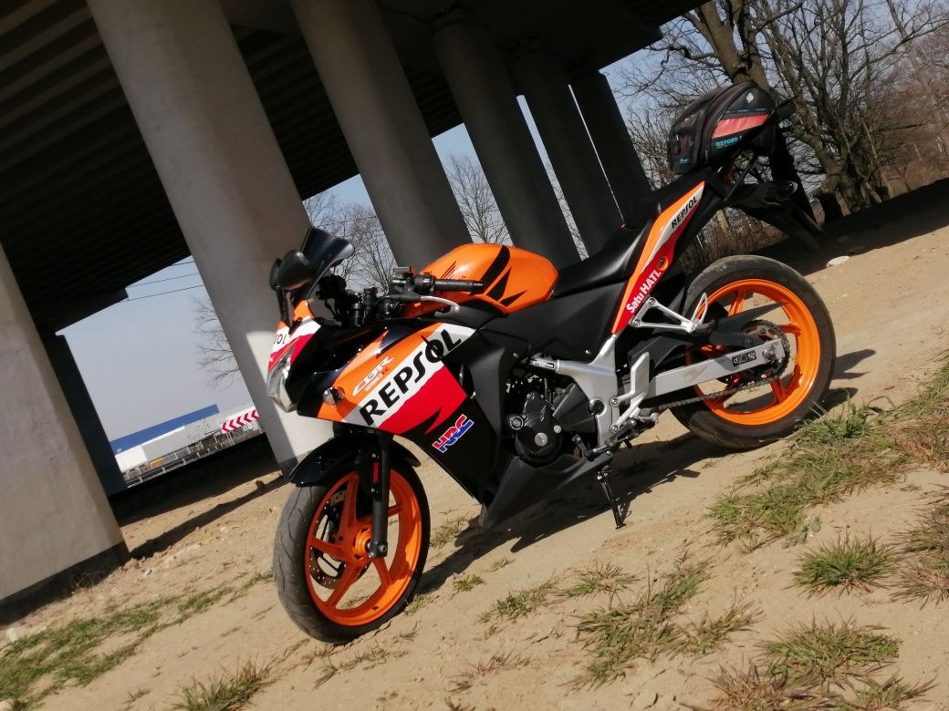 Honda CBR 250R Repsol