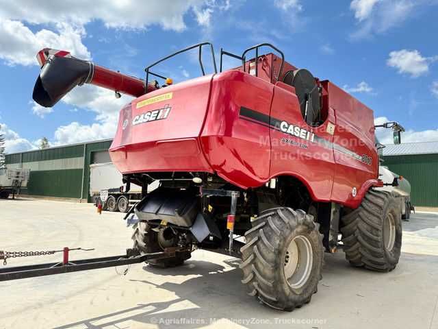 Case IH 8010 Axial Flow