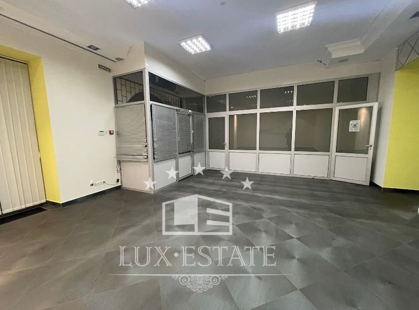 Продажа помещения 280 м2, центр м. Бекетова ул. Алчевских 3, Харьков