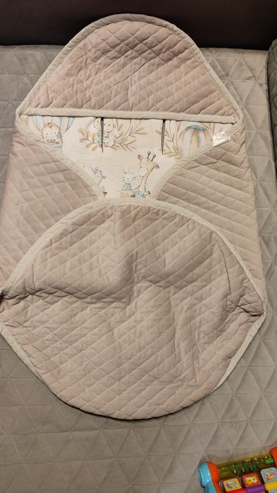 MimiNu - otulacz do fotelika samochodowego