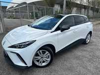 MG4  LUXURY 64kw 204cv 2023