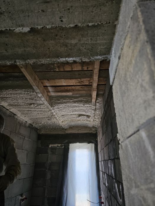 Утеплення Пінополіуретаном,Піною,ППУ,Дахи,Перекриття,ангари,каркасники