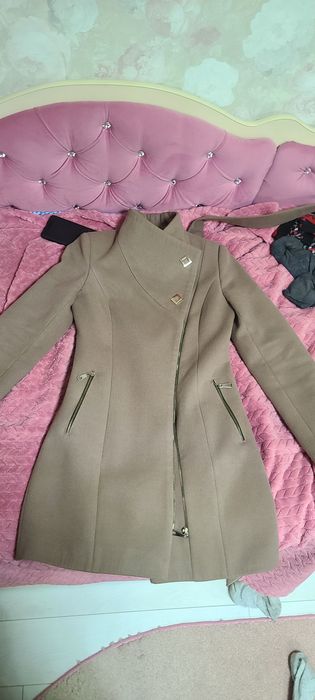 Пальто женское LISATTI