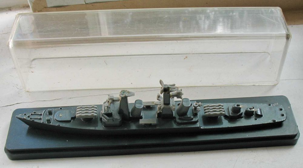 Продам остатки детских конструкторов, игрушки, модели кораблей