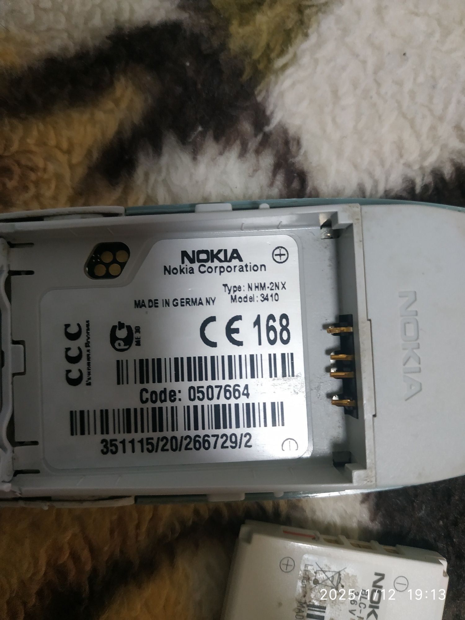Продам Nokia 3410 на запчастини