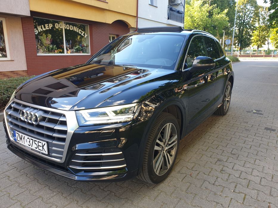 Audi Q5 * S-line * Panorama * 190ps *