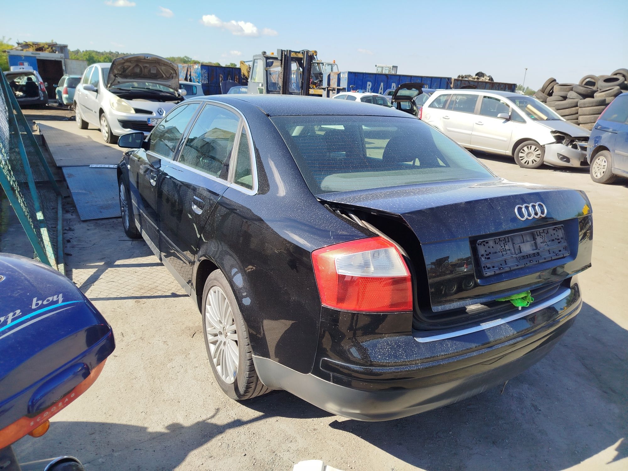 Audi A4 B6 LY9B zderzak tył tylny stan bdb wysyłka