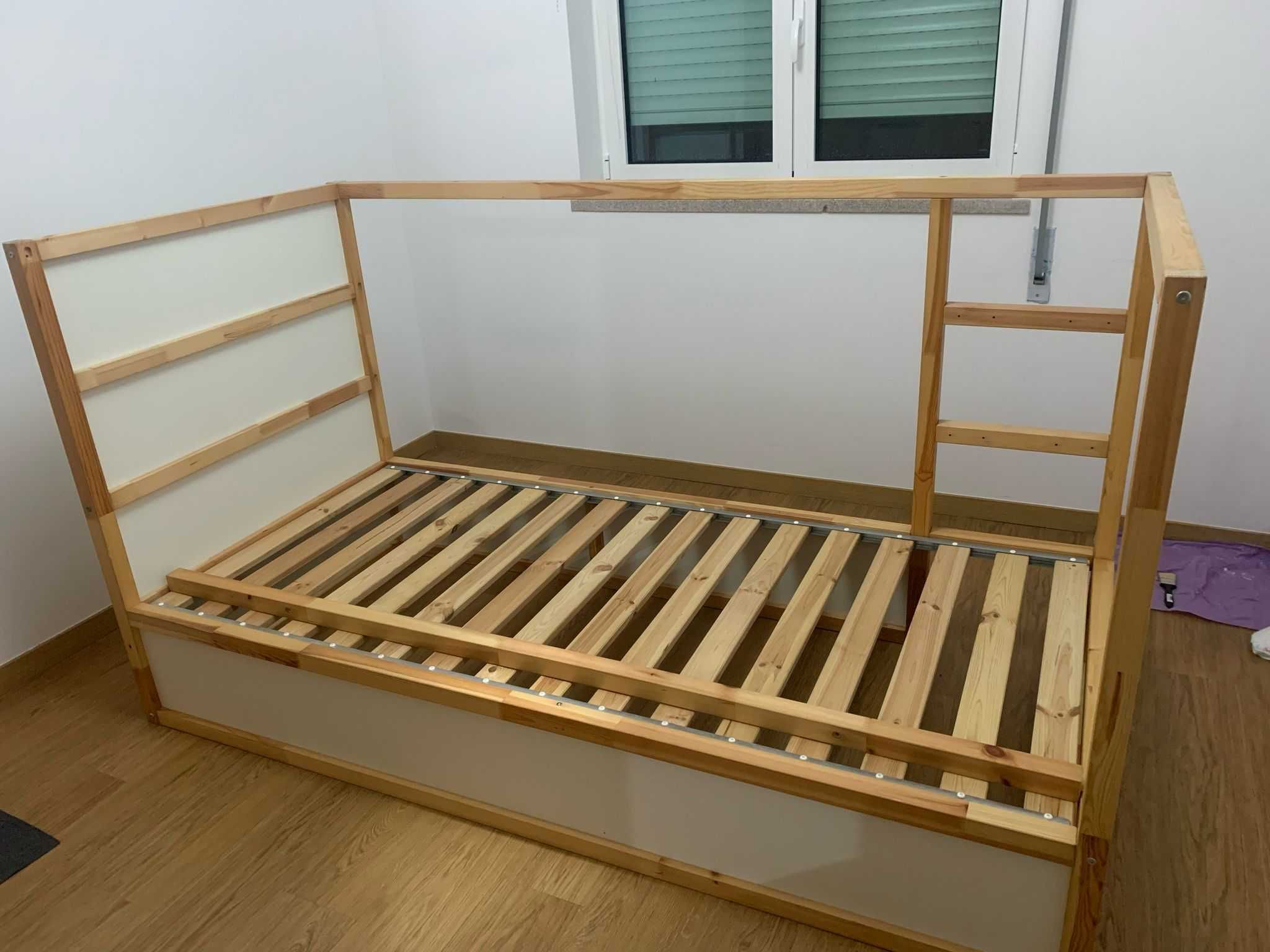 KURA
Cama reversível, branco/pinho, 90x200 cm
