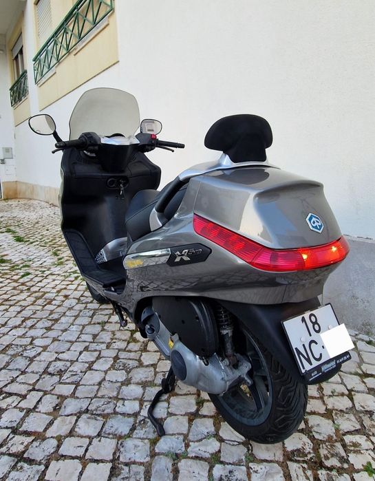 Mota de marca piaggio