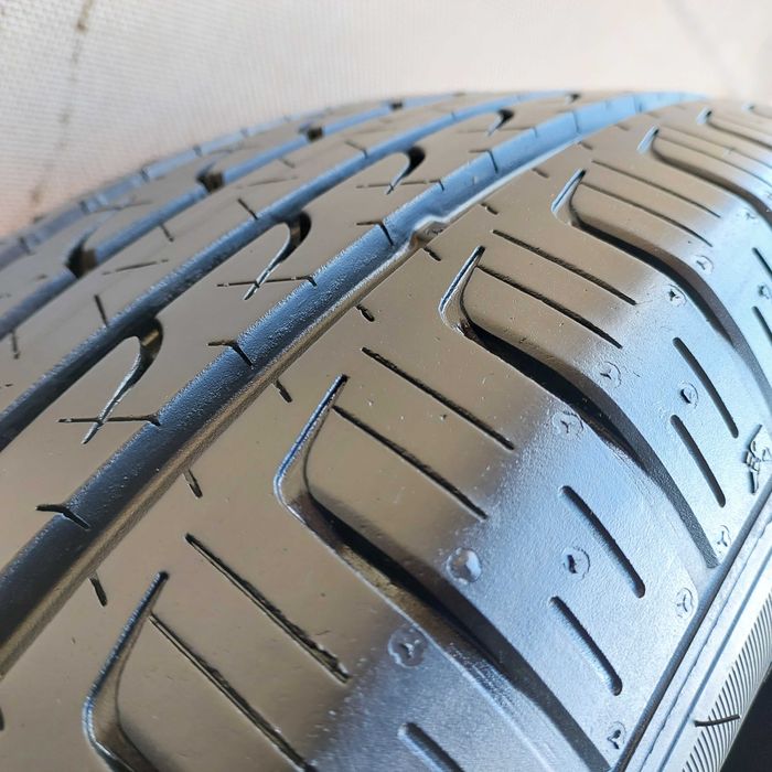 JAK NOWE Opony Letnie GOOD YEAR EFFICIENT GRIP 215/65/16 7mm bieżnika