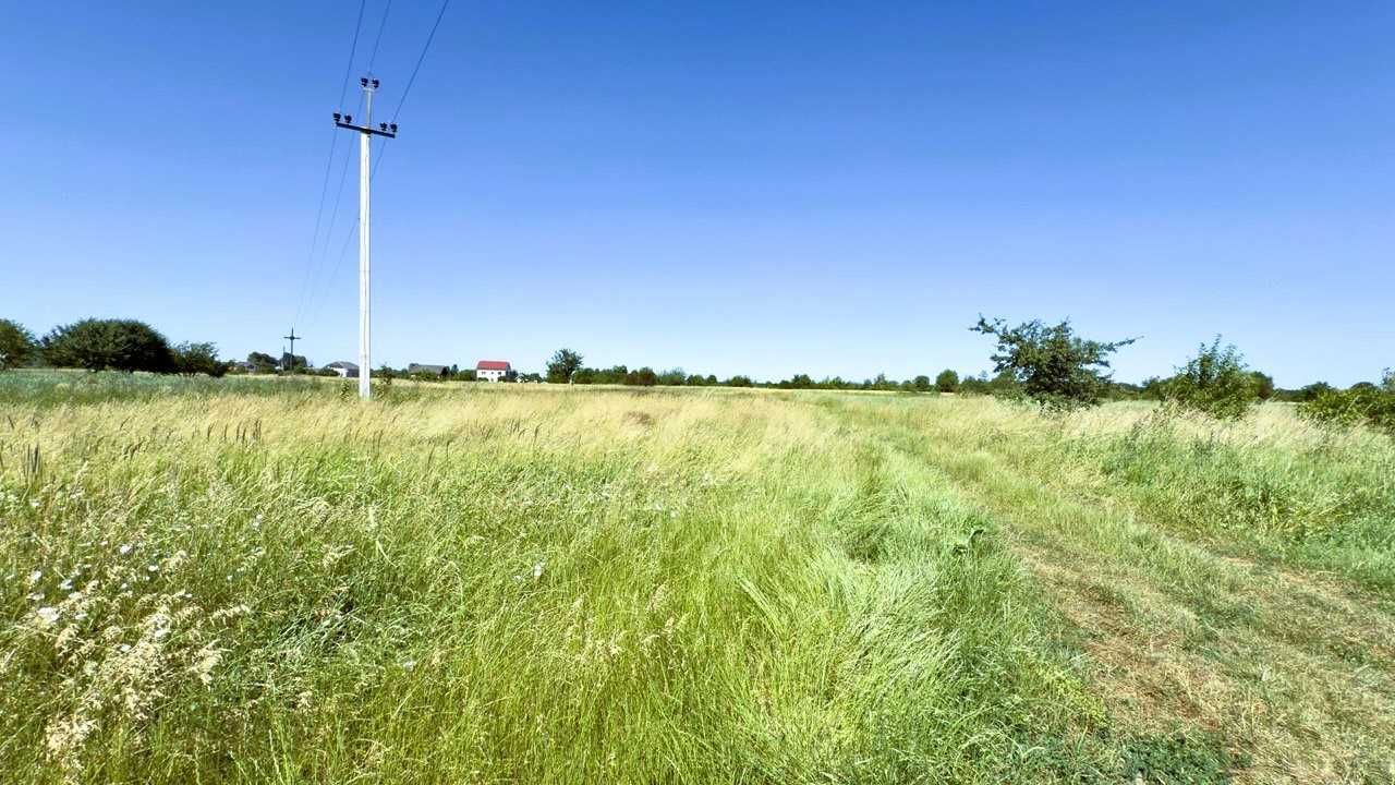Продається ділянка 8 сот у Чернієві