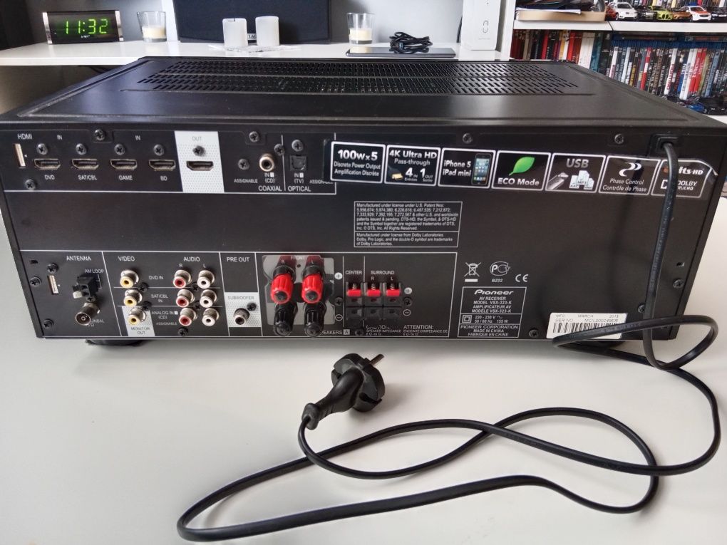 Amplituner Pioneer VSX 323