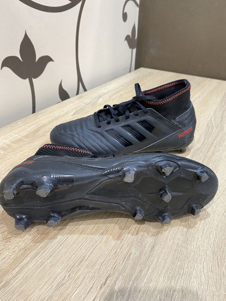 Бутси Adidas predator