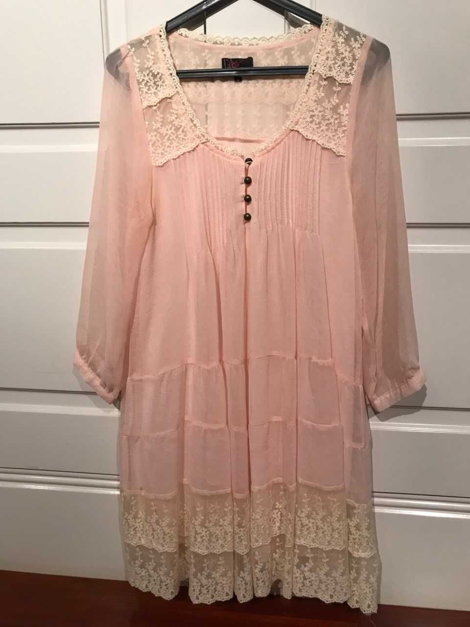 vestido romântico  rosa claro rendado /camisola rendada salmão