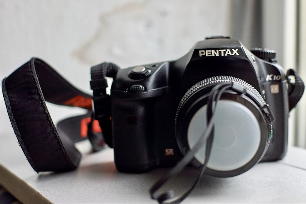 Pentax k10d продам камеру