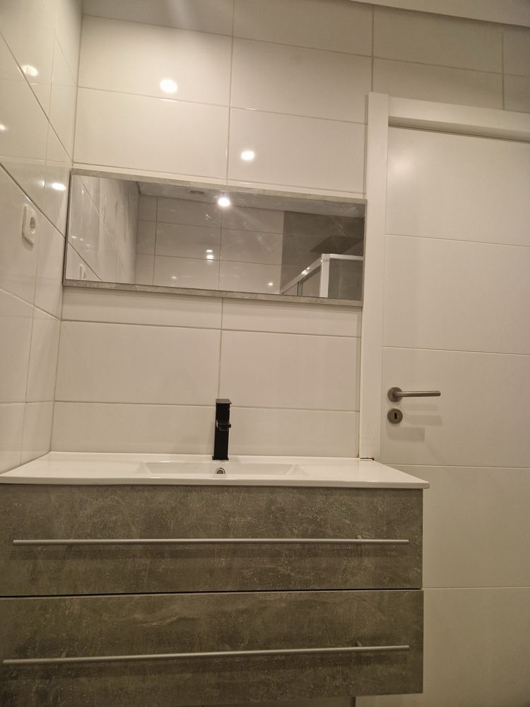 Quarto casal com contrato