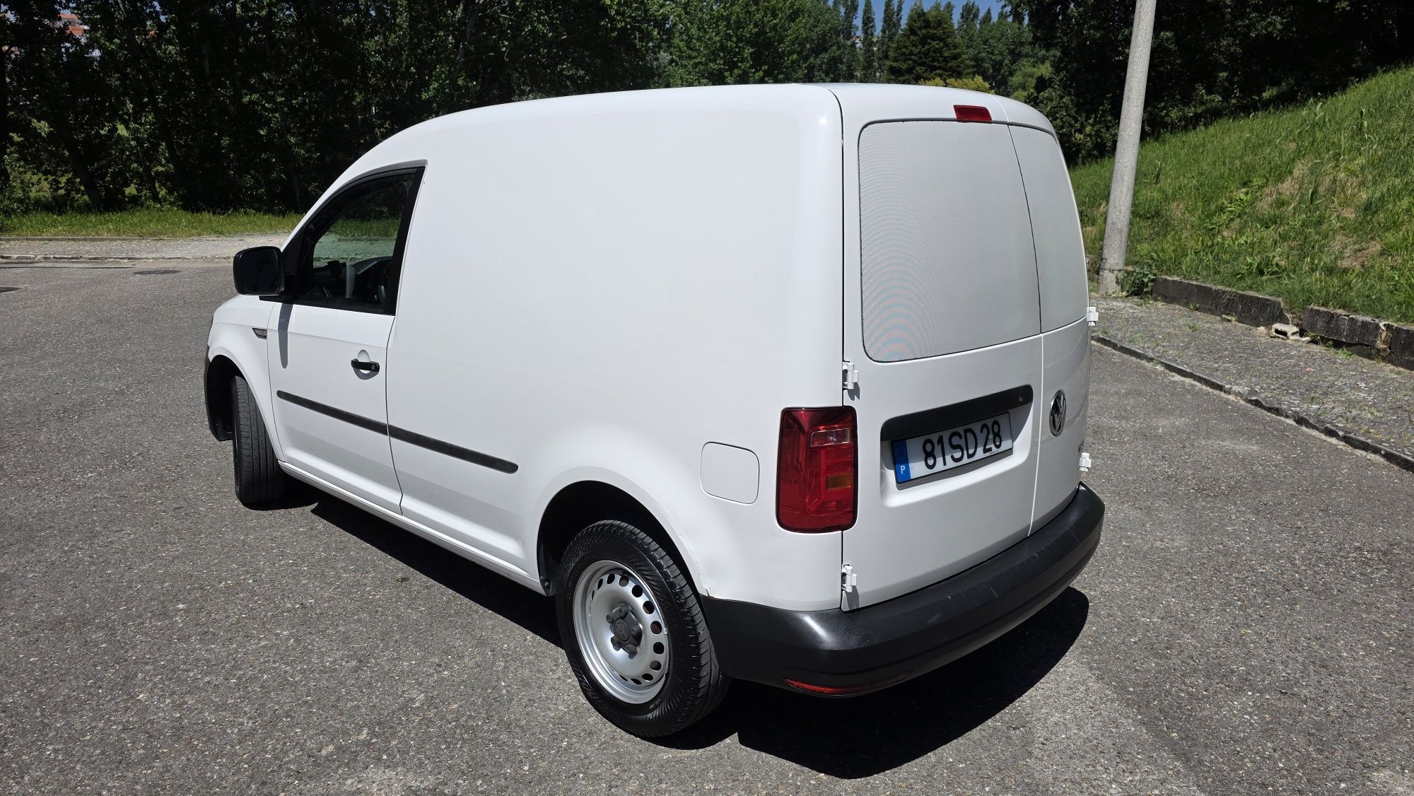 VW Caddy 2.0TDi 2016 NACIONAL