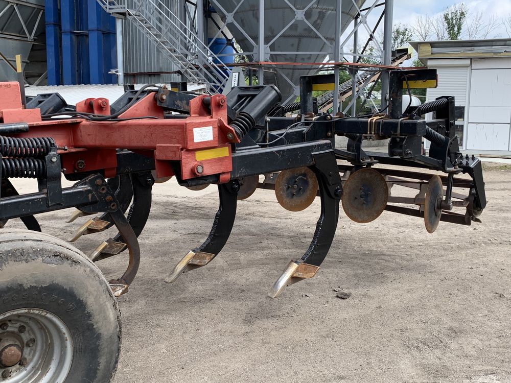 Case IH Ecolo Tiger 530C Глибокорозпушувач дисколаповий з котками