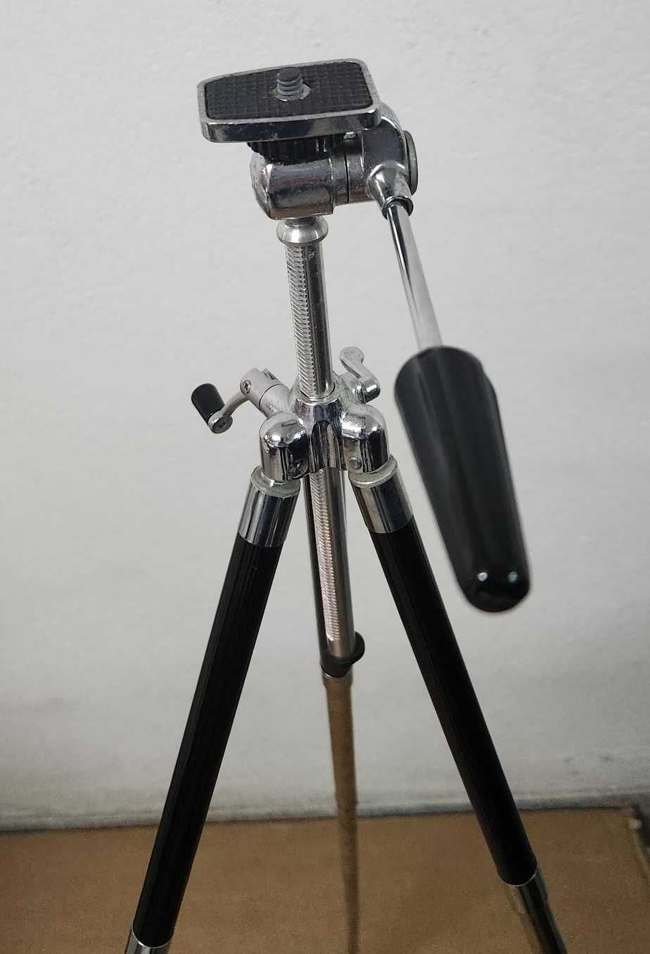 Tripé para máquina fotográfica