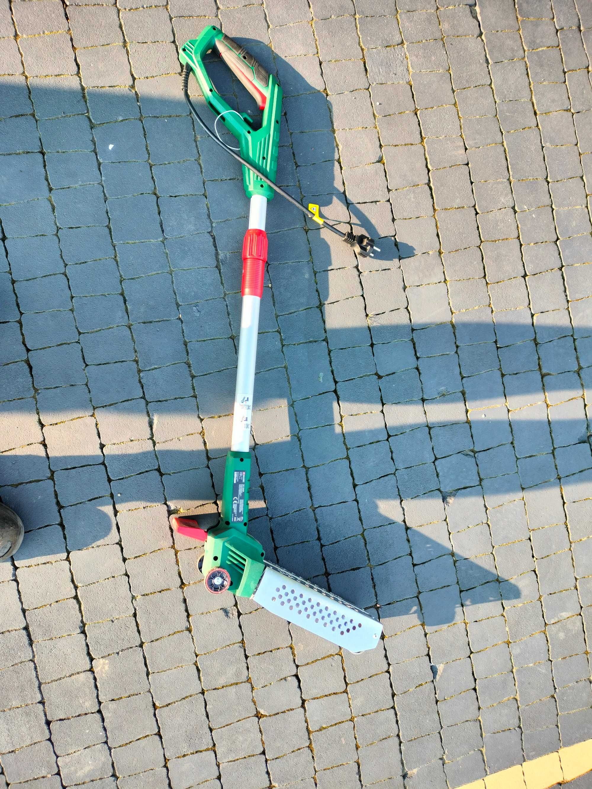 Elektryczne urządzenie do wypalania chwastów. Parkside.
