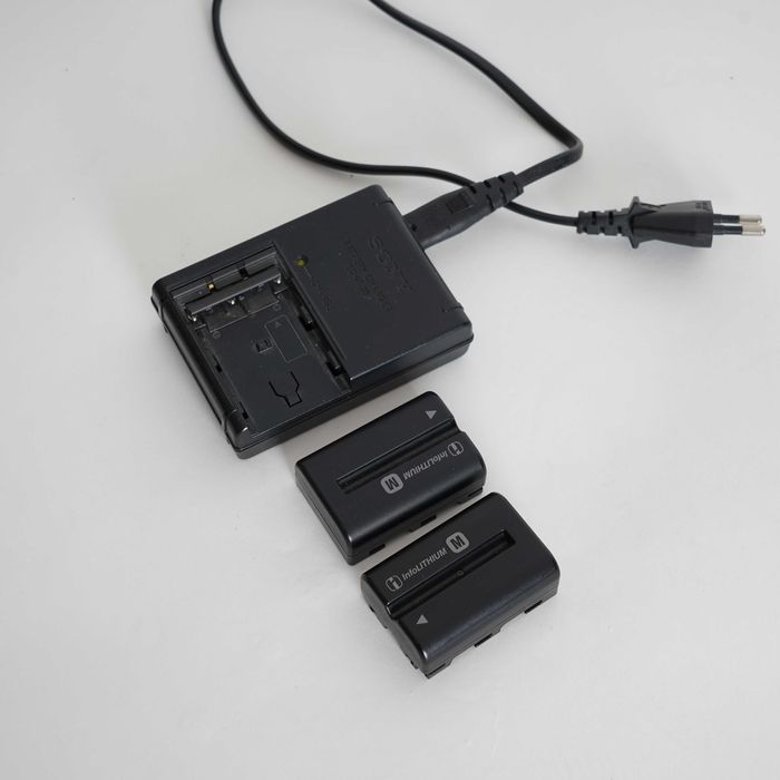 Aparat Sony Alpha 77 Body a z matrycą APS-C CMOS