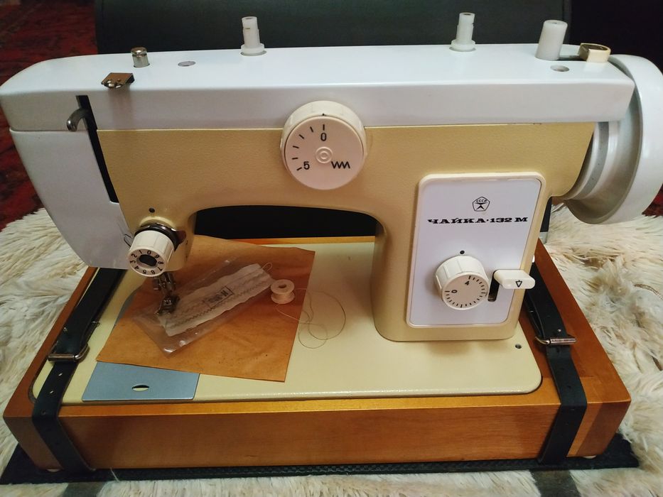 Новая Швейная машина Чайка 132М
